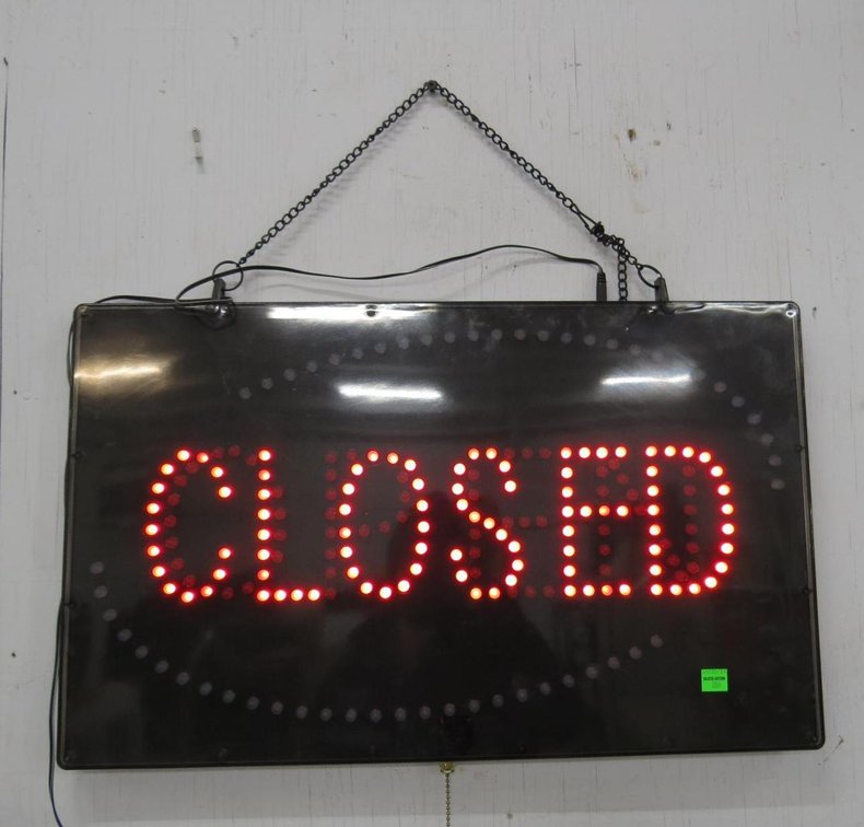 Lighted Open/Closed Sign
