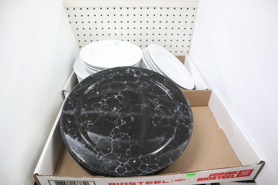Group of Dinner Plates