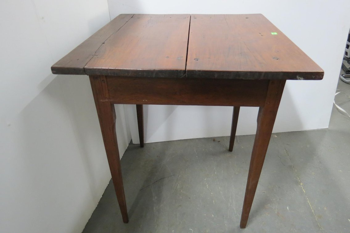 Antique Table With Drawer