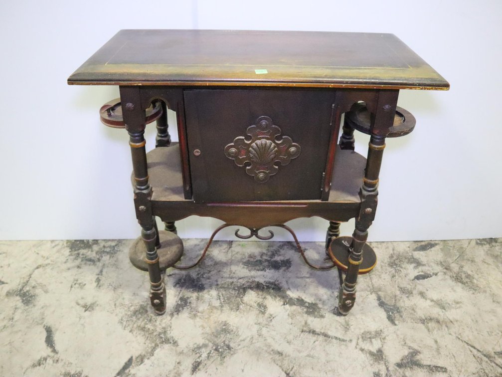 Humidor Cabinet With Removable Side Stands