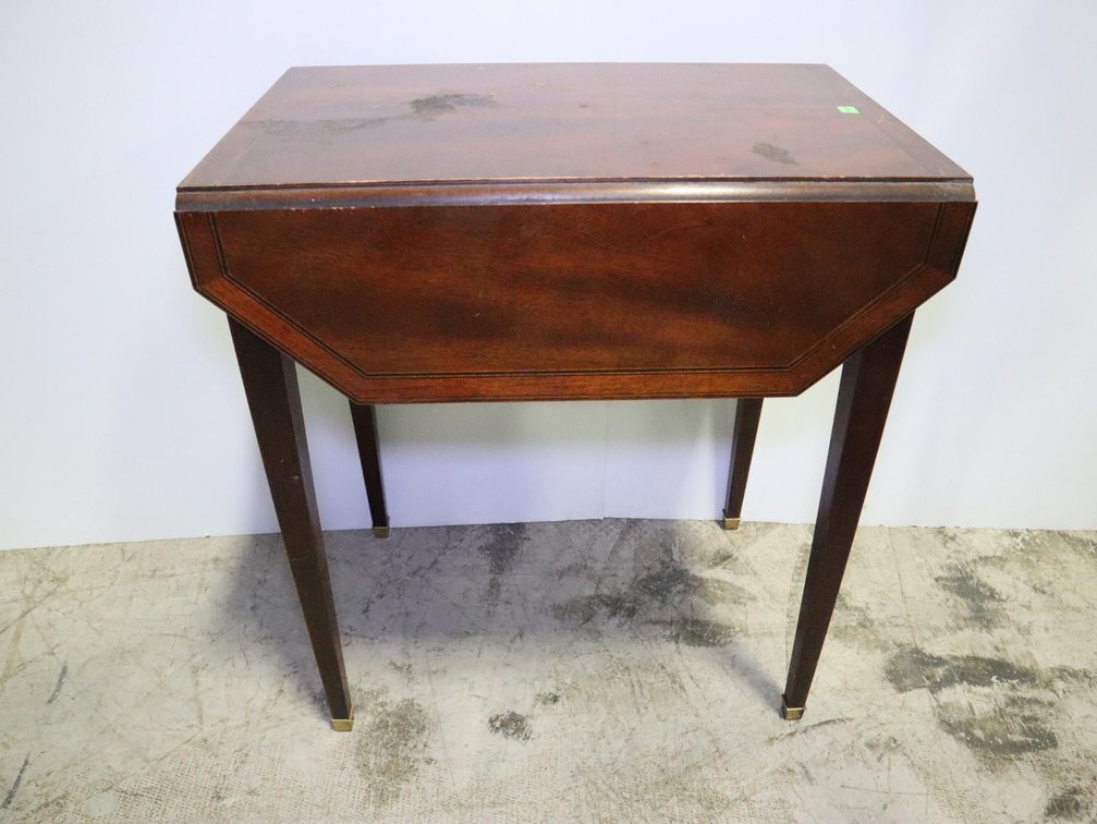 Baker Furniture Drop Leaf Side Table With Drawer