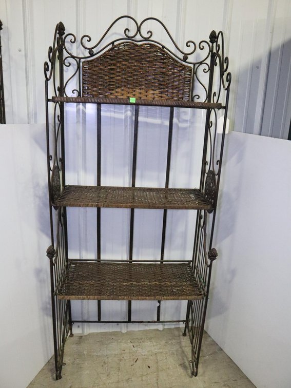 Metal Bakers Rack Shelf