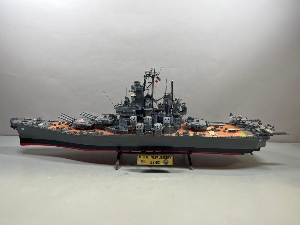 U.S.S. New Jersey BB-62 Model Battleship, Made of Wood, one leg on stand is broken