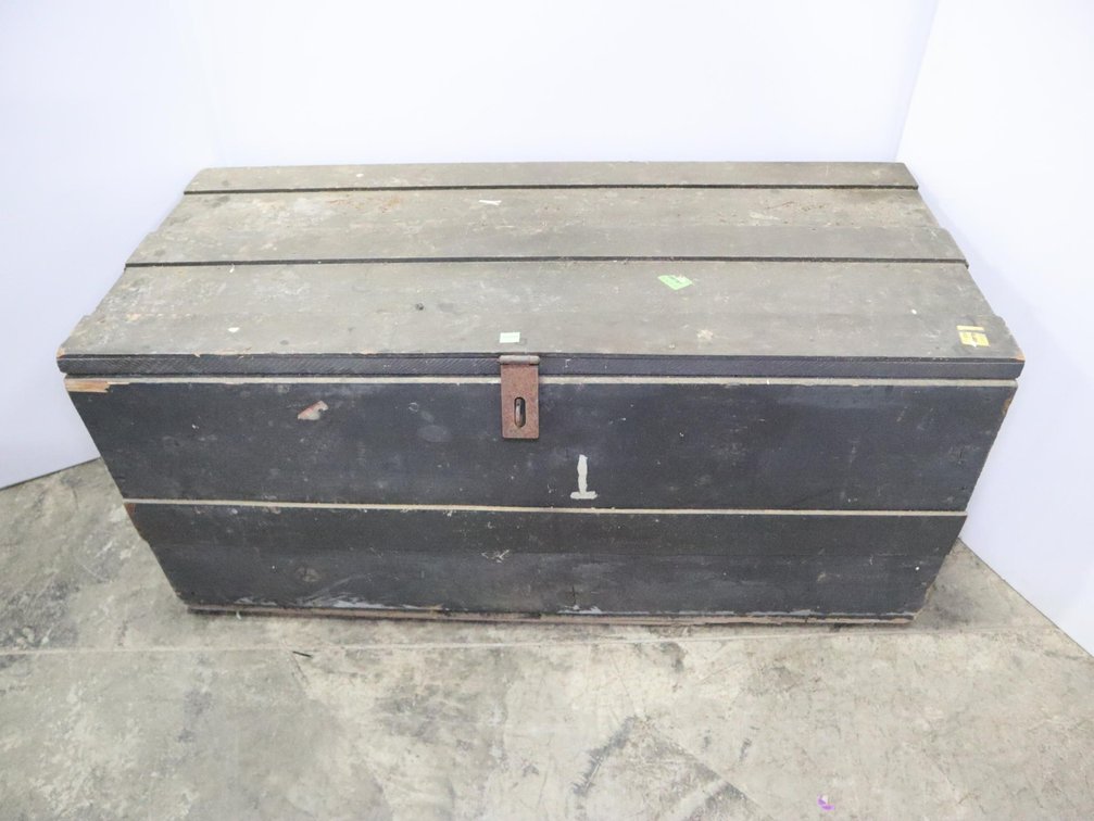 Shipping Trunk