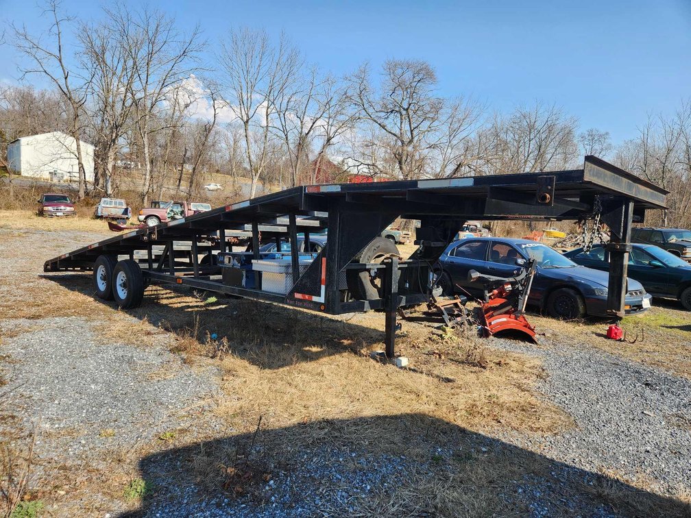 1998 Kaufman Car Hauler Trailer, 35' length, 14,000 GVWR, Clear Title 