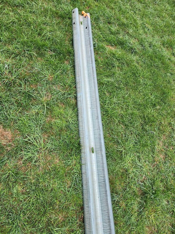 (1) Guard Rail