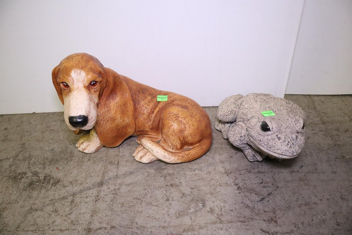 Concrete Frog Statue and Resin Dog Statue