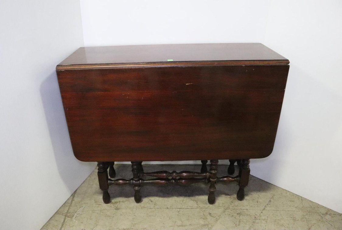 Drop Leaf Table