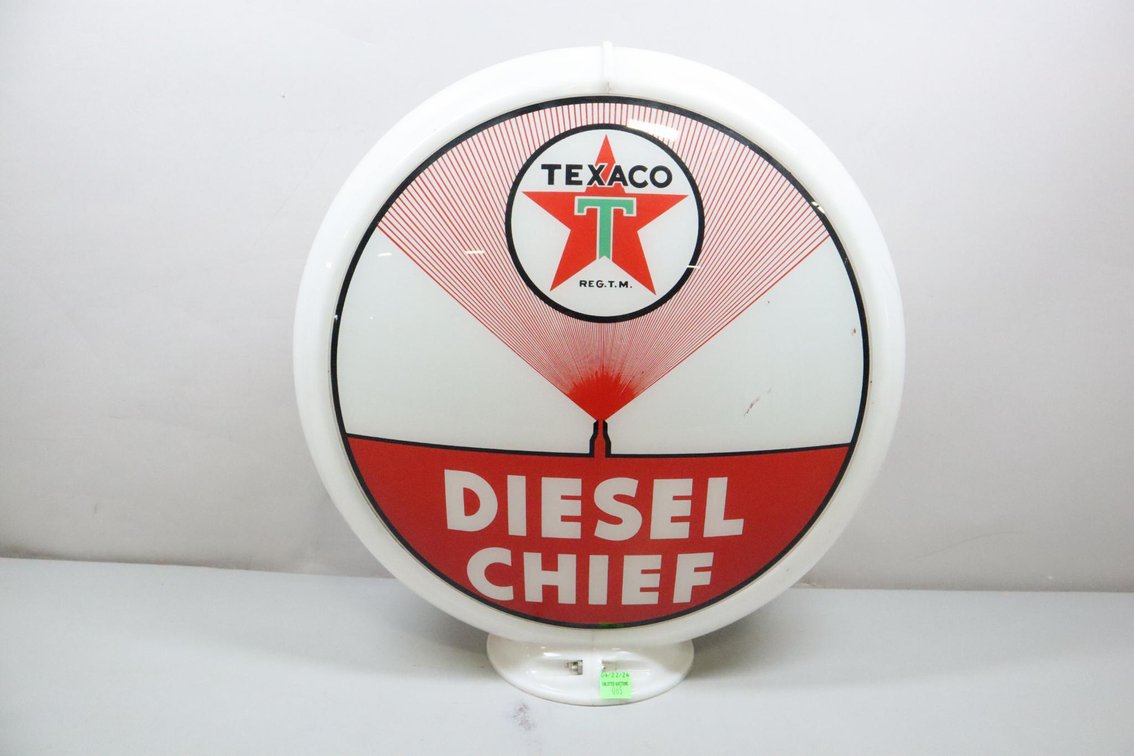 Texaco Diesel Chief Globe Pump Topper, Plastic Ring and Glass Face