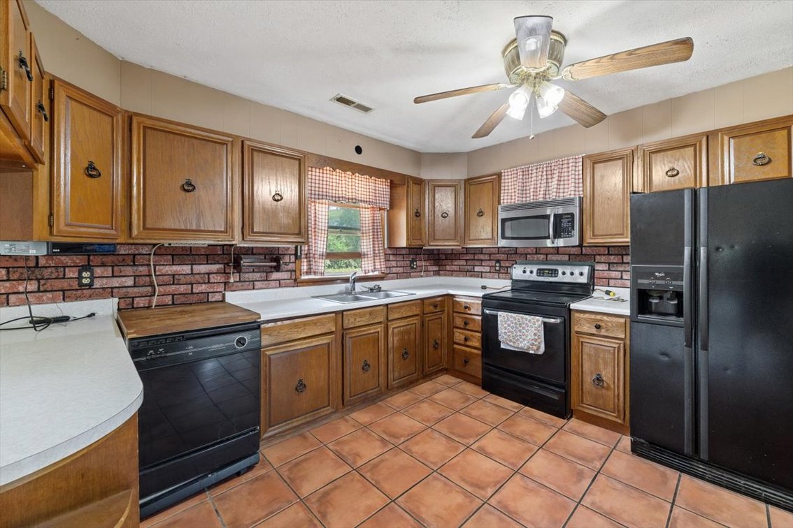 Image for Lyndhurst Real Estate