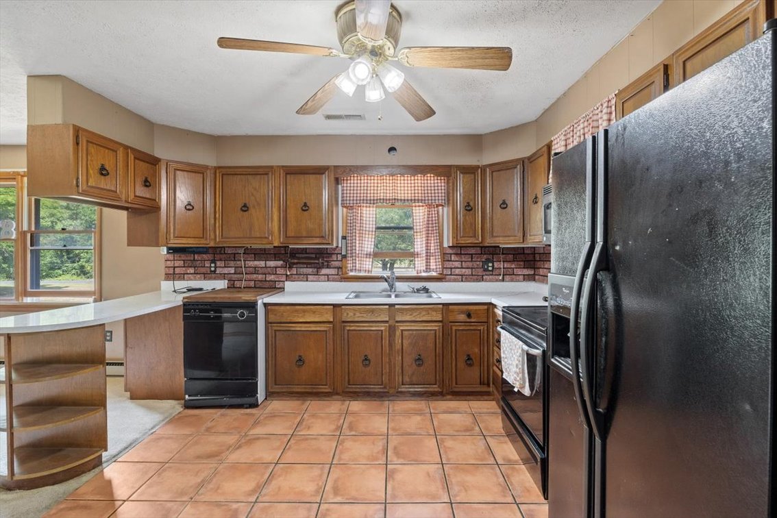 Image for Lyndhurst Real Estate