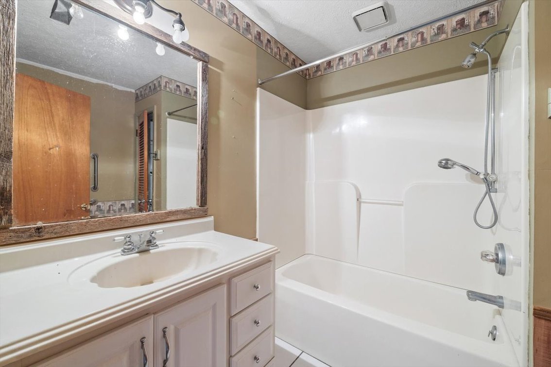 Image for Lyndhurst Real Estate