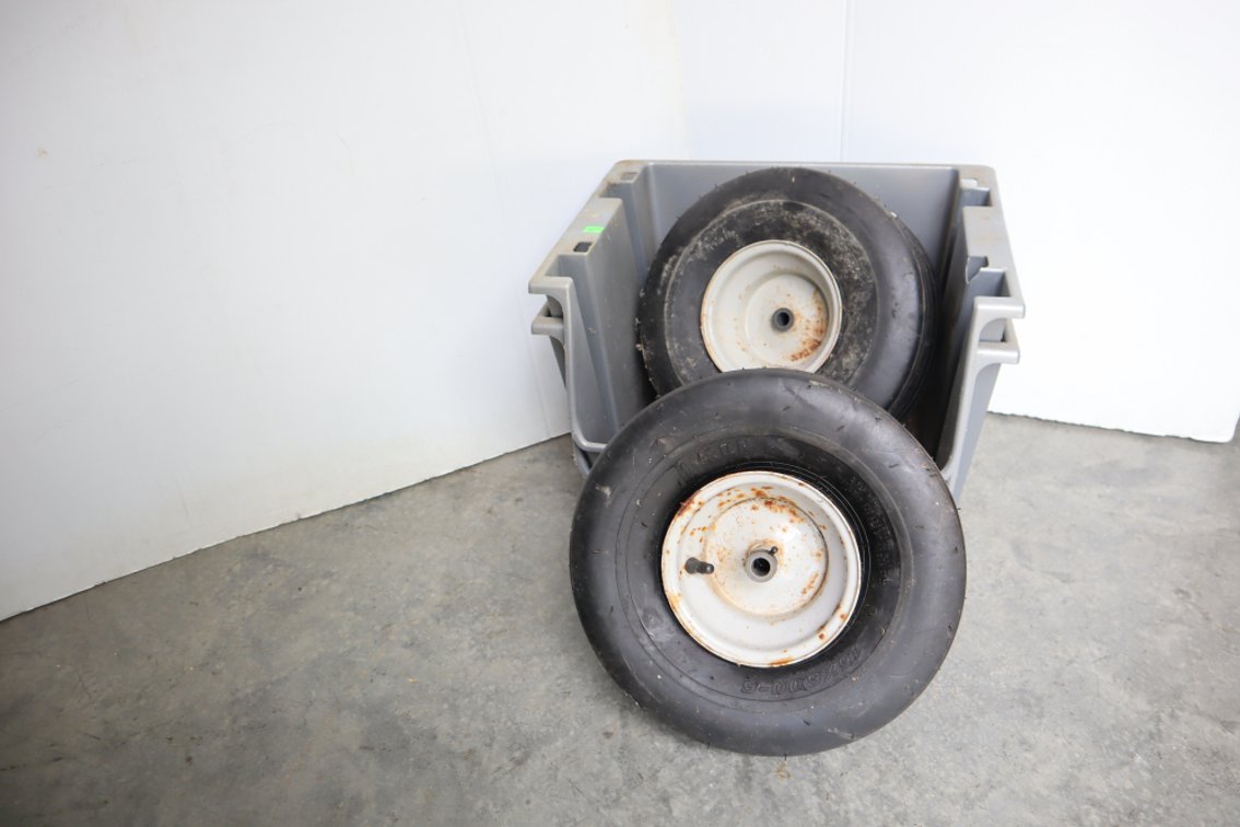 Pair of Small Wheels and Stacking Bins