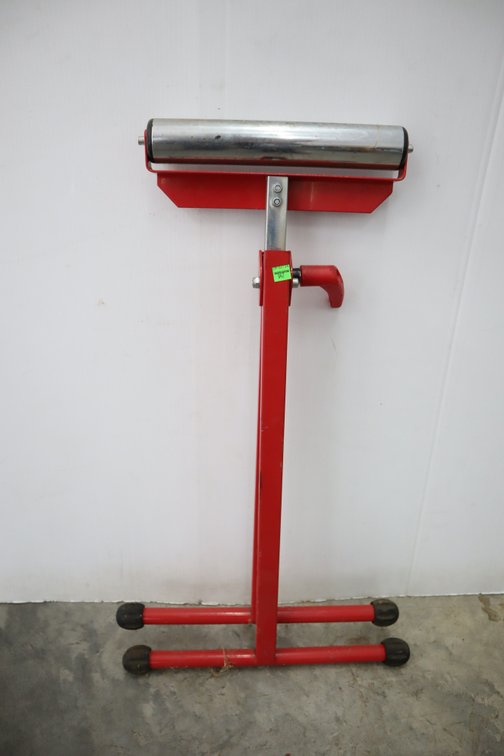 Adjustable Roller Stand