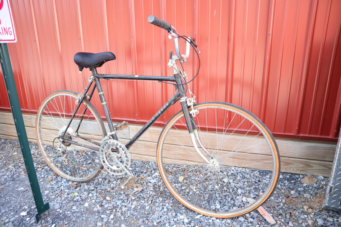 John Deere 26-In 10 Speed Bicycle