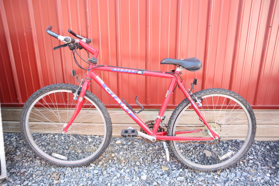 Giant ATX760 26" Bicycle