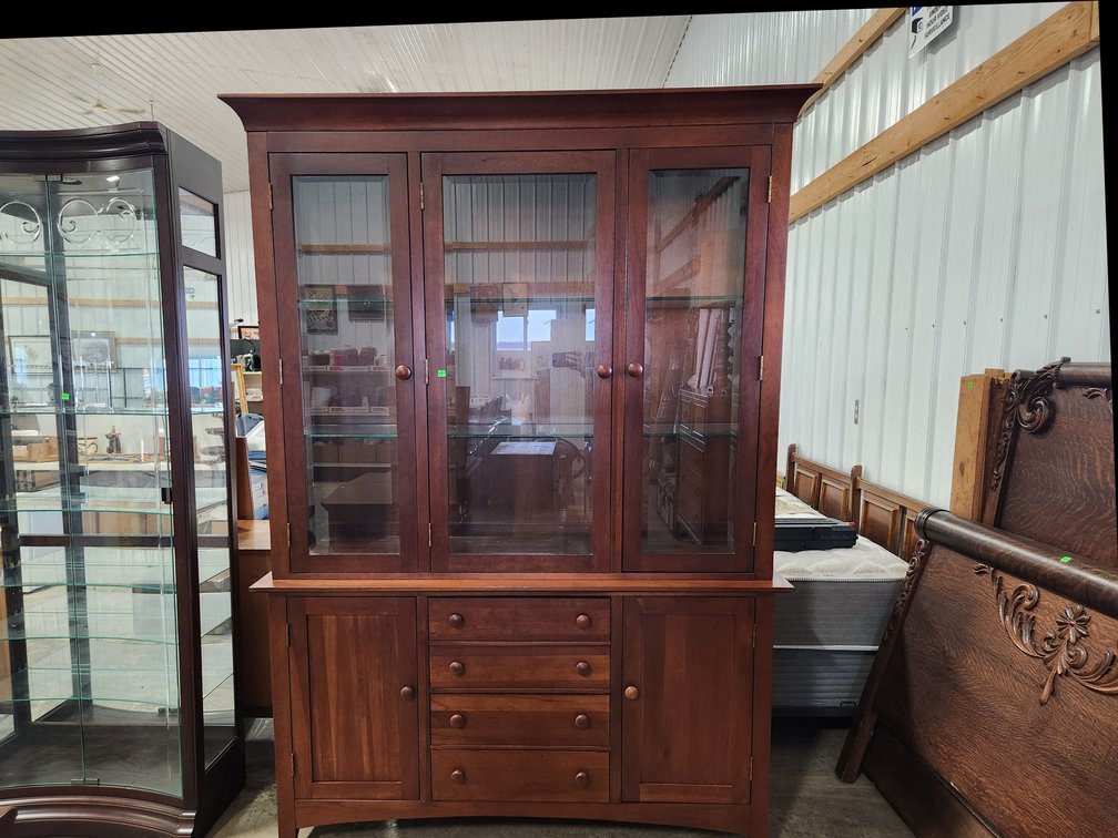 Kincaid China Cabinet, 2 Piece