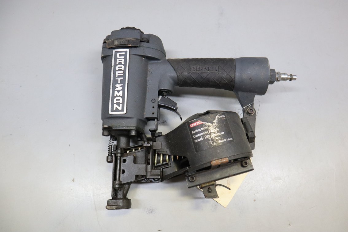Craftsman Coil Roofing Nailer, Tag Says Air Leak But Unknown If That Is Correct