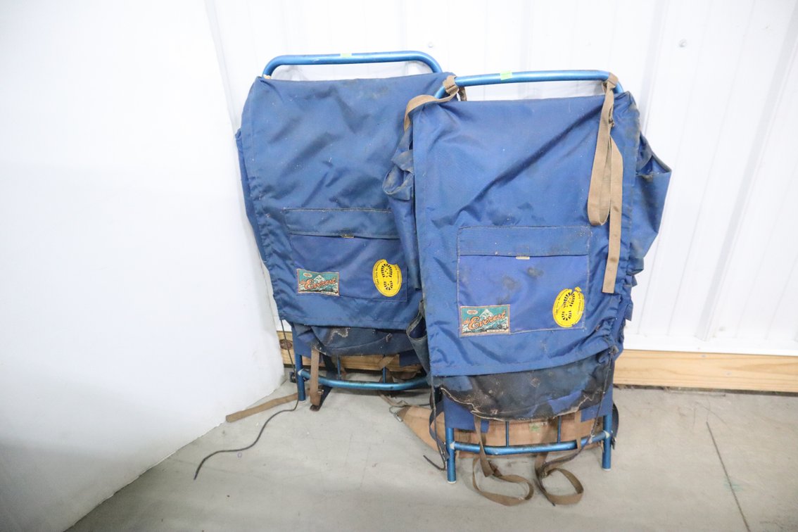 Pair of Everest Vintage Backpacks