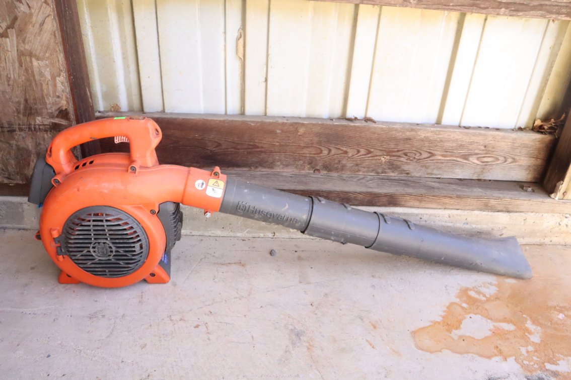 Husqvarna Gas Powered Leaf Blower