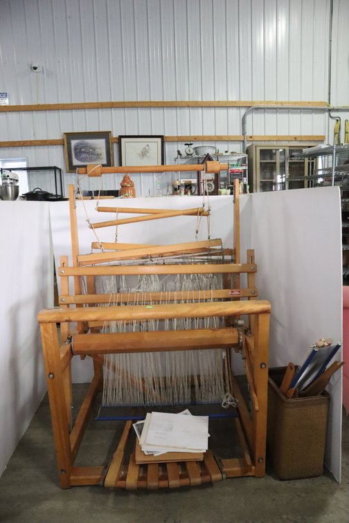 Nilus Leclerc Nilus Loom With Instruction Manual, Serial # MC-27-70-1