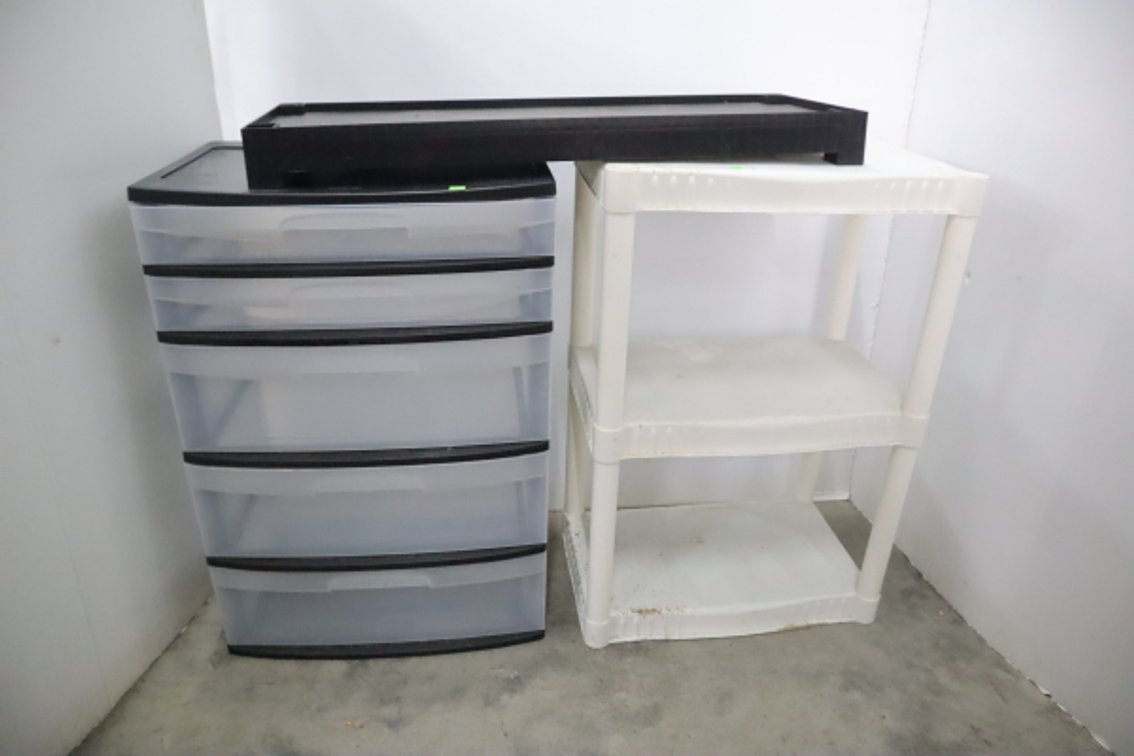 Plastic Shelf and Storage Drawers