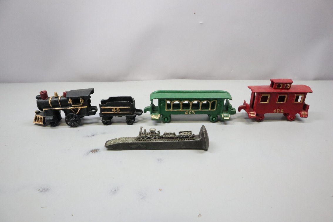 Cast-Iron Train