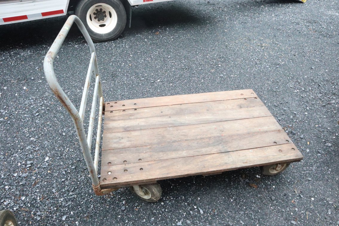 Platform Cart With Pneumatic Wheels