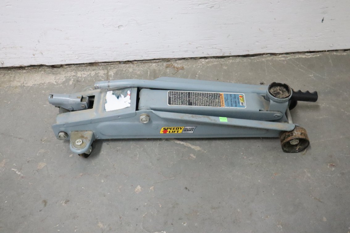 2.5 Ton Floor Jack