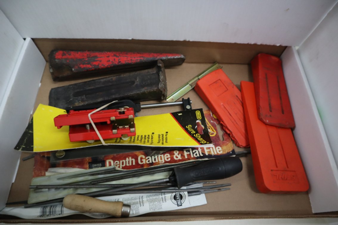 Chainsaw Wedges, Splitting Wedges, Chainsaw Files