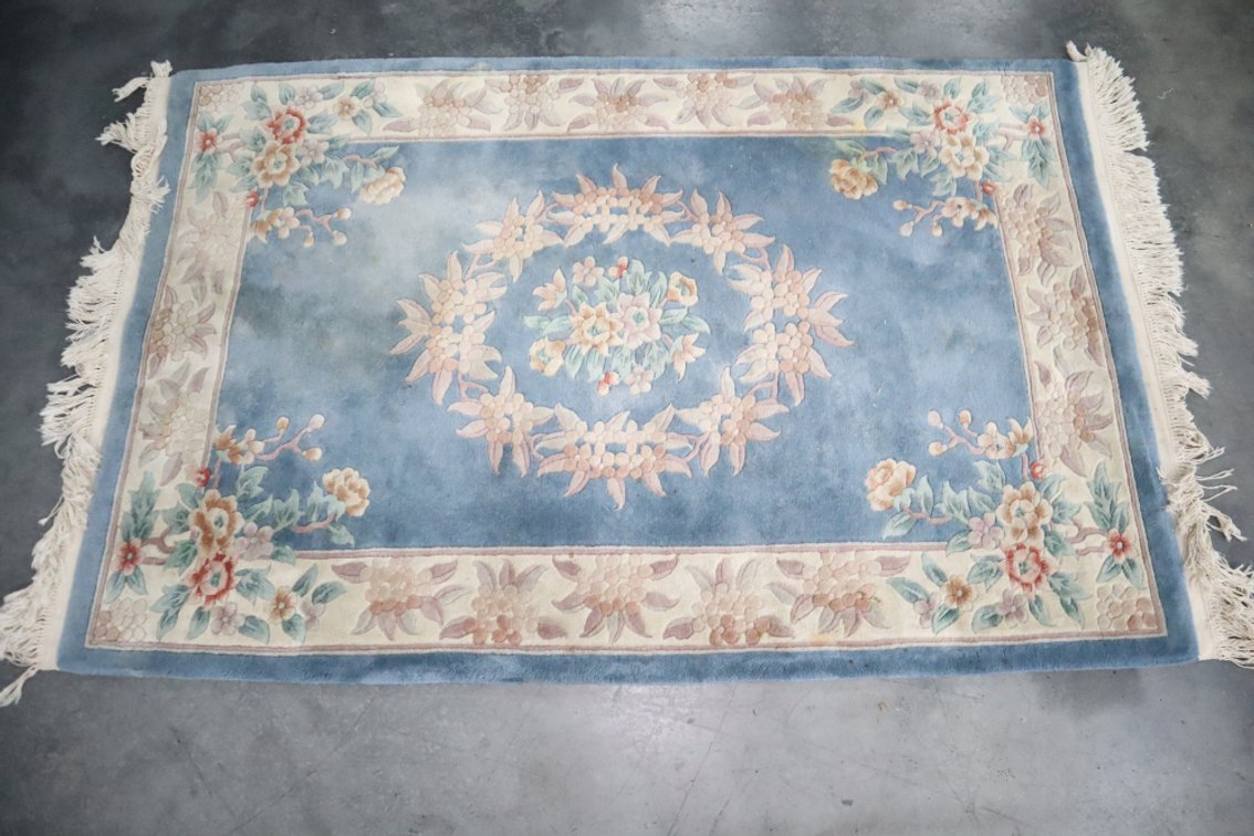 Rug