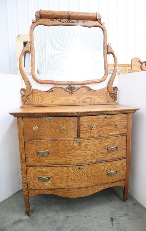 Antique Oak Dresser With Mirror
