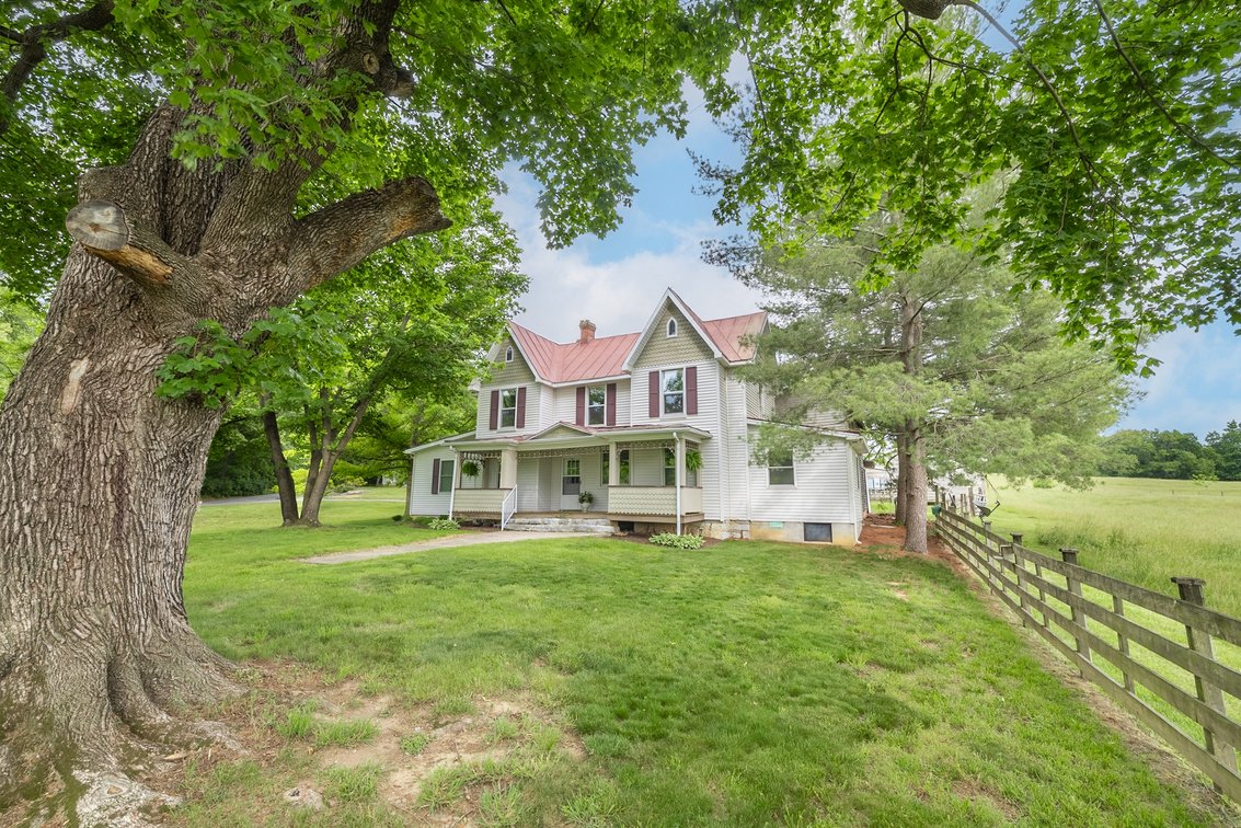 Image for Mt. Crawford Farm Auction