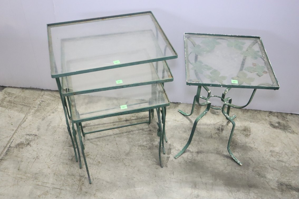 Glass Top Patio Tables