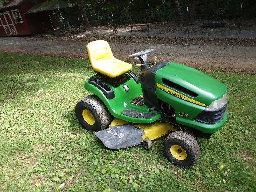 John Deere LA120 Mower