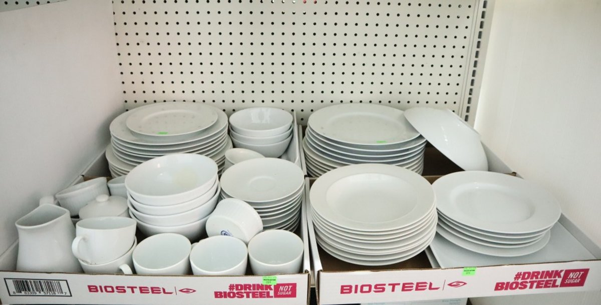 Plates, Bowls and Mugs