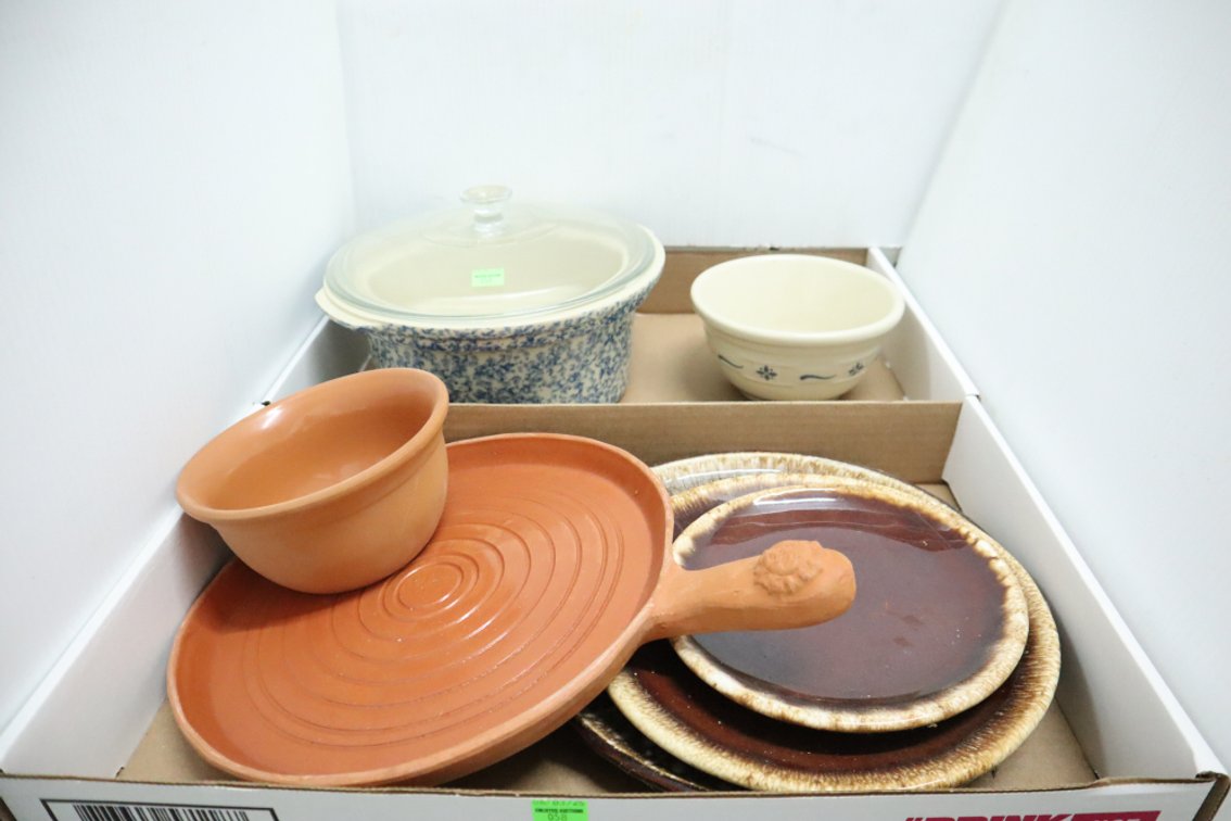 Roseville Baking Dish, Longaberger Pottery Bowl, Hull Plates, Other Dishes