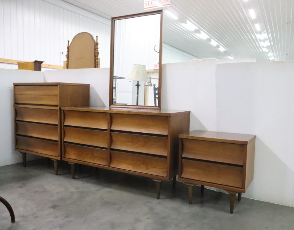 Mid-Century Bedroom Furniture Set, Dresser, Chest of Drawers and Nightstand