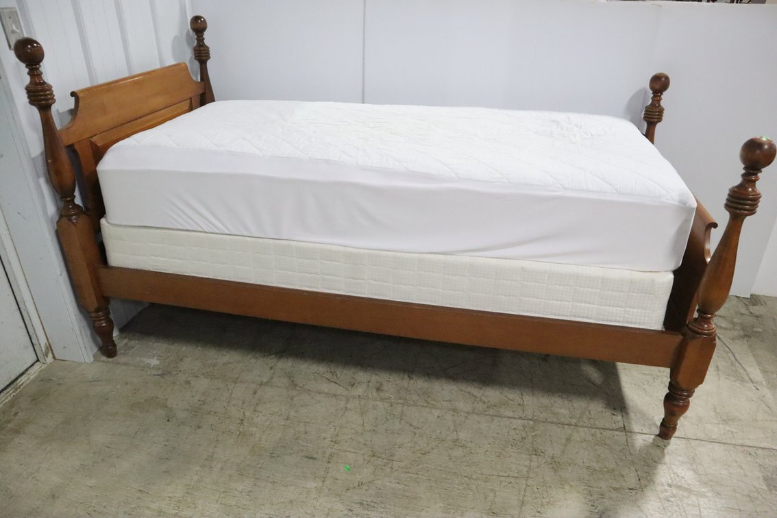 Twin Bed