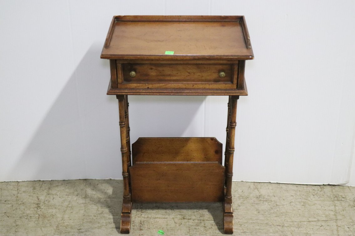 Lamp Table