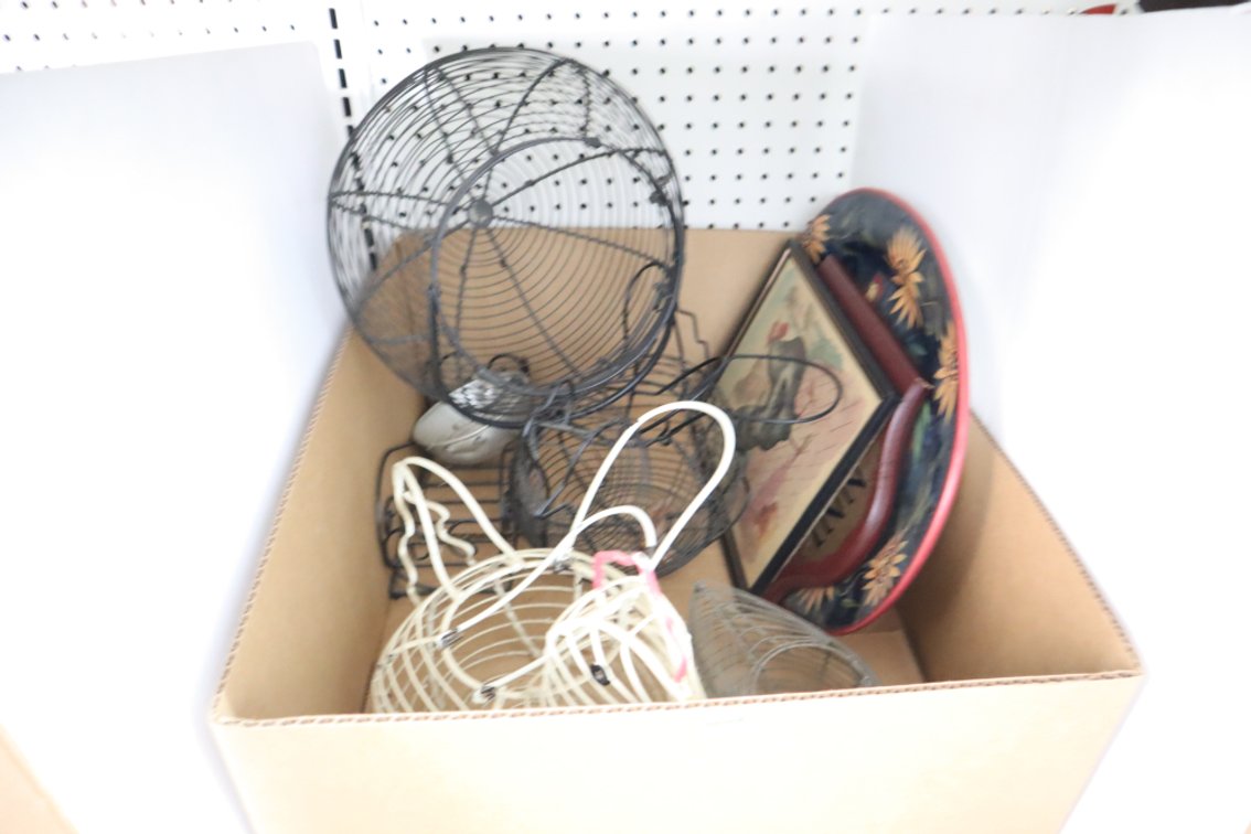 Egg Baskets and Chicken Themed Decor