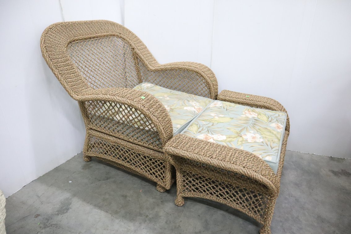 Imitation Wicker Sunroom Chair With Ottoman
