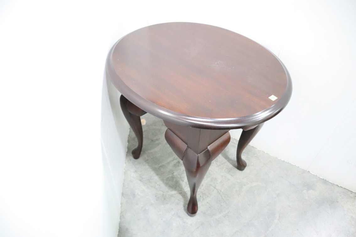 Oval End Table