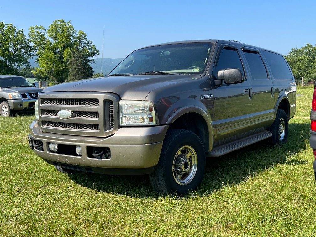 2005 Ford Excursion Eddie Bauer, 4WD, 198k Miles