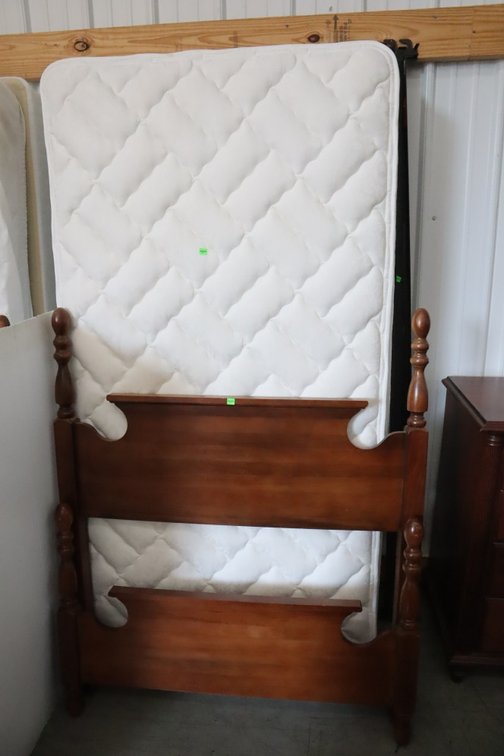 Twin Size Bed, Mattress and Box Spring Are Clean