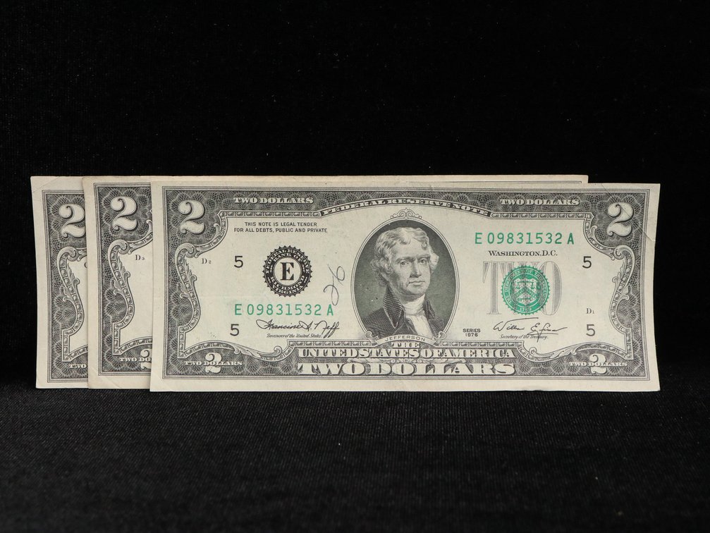 (3) $2 Two Dollar Bills (1) Star Note Low Serial Number
