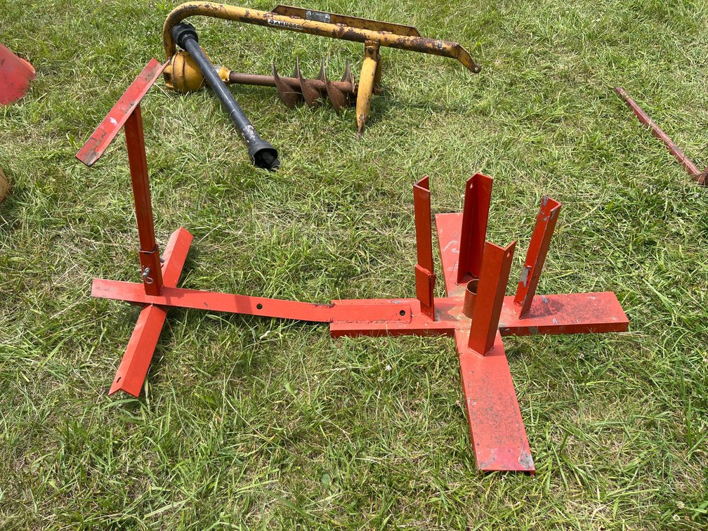 Post Hole Digger Stand