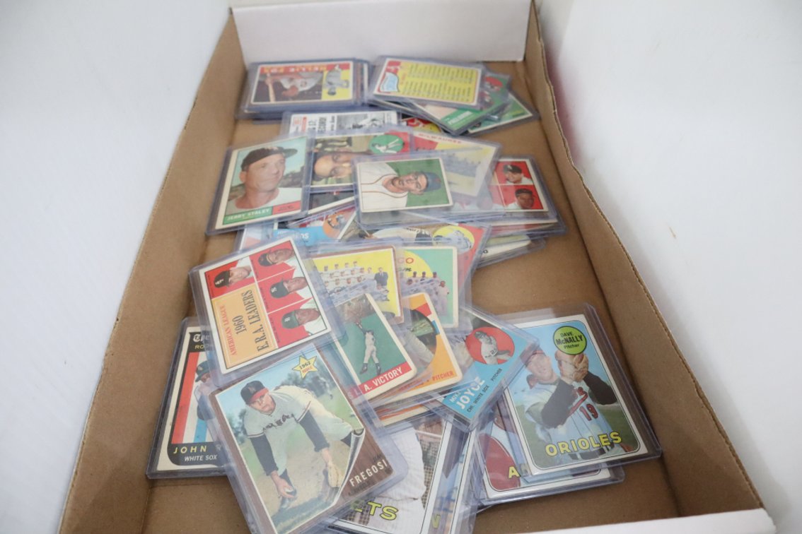Vintage Baseball Cards