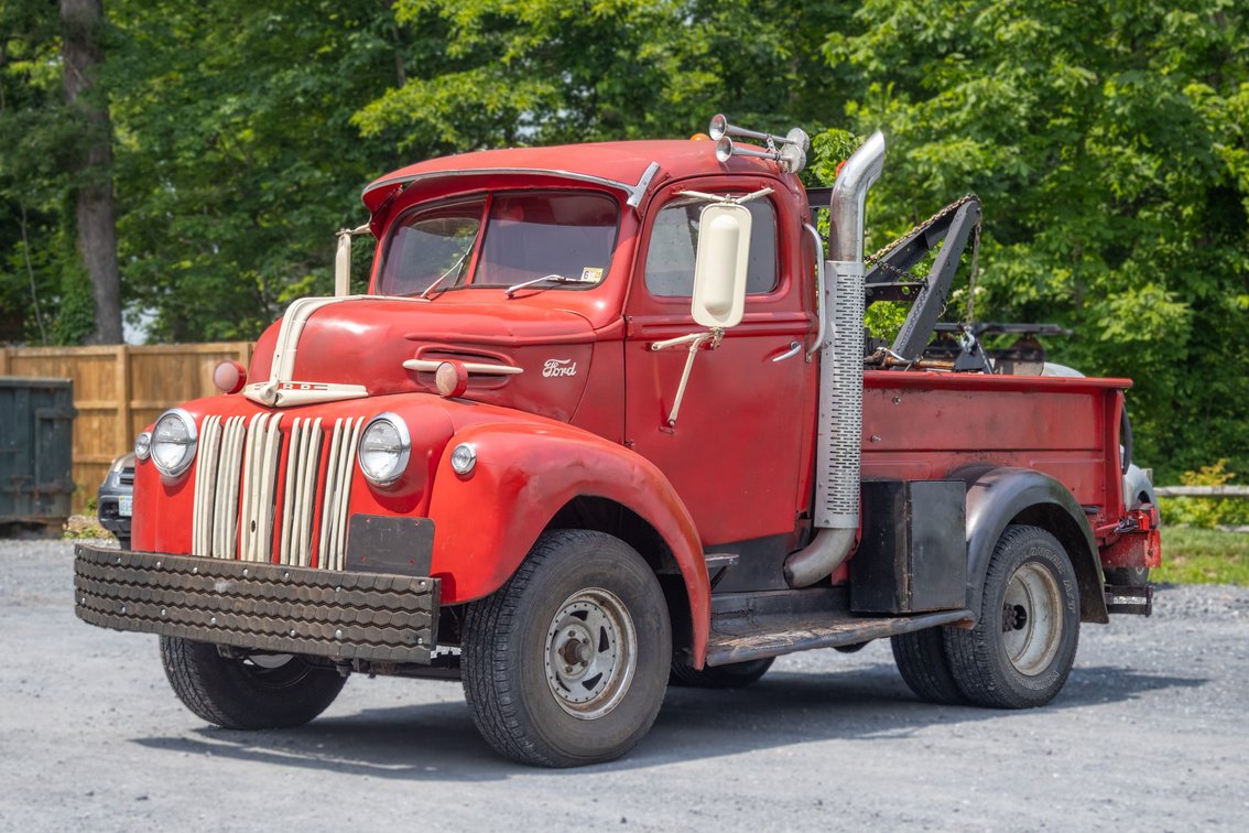 1946 Ford 1/2 Ton Truck Wrecker