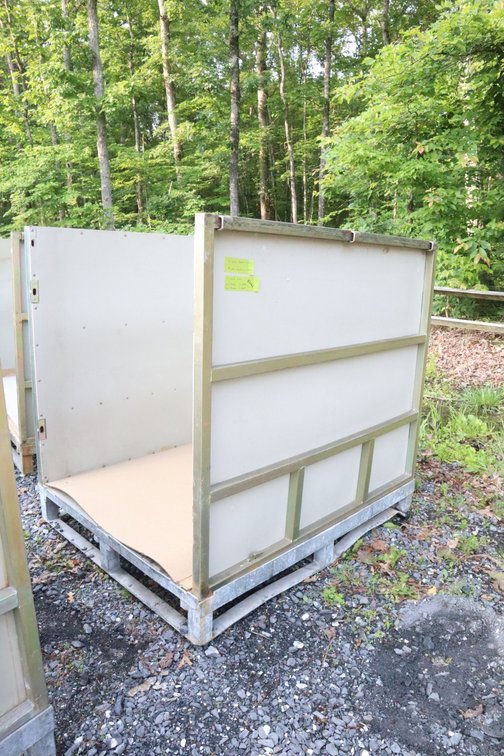 Steel Pallet Box With 3 Side Walls